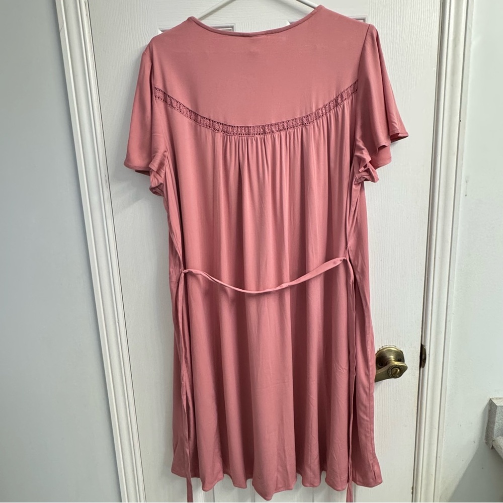 Torrid Women's Pink Mini Challis Embroidered Dress - Plus Size 1 - NWOT - Picture 11 of 11